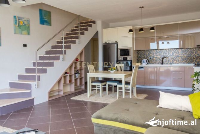 Shtepi me qera 2+1 ne Tirane - 900 Euro