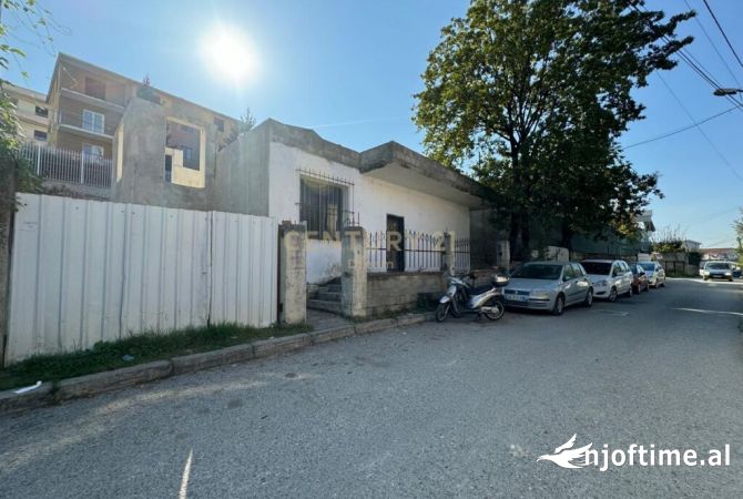 House for Sale 2+1 in Tirana - 250,000 Euro