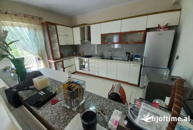 Shtepi me qera 3+1 ne Tirane - 700 Euro
