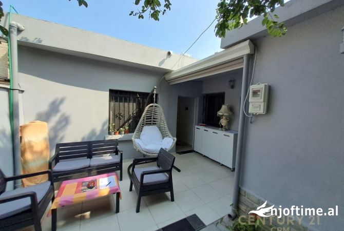 Shtepi me qera 2+1 ne Tirane - 600 Euro