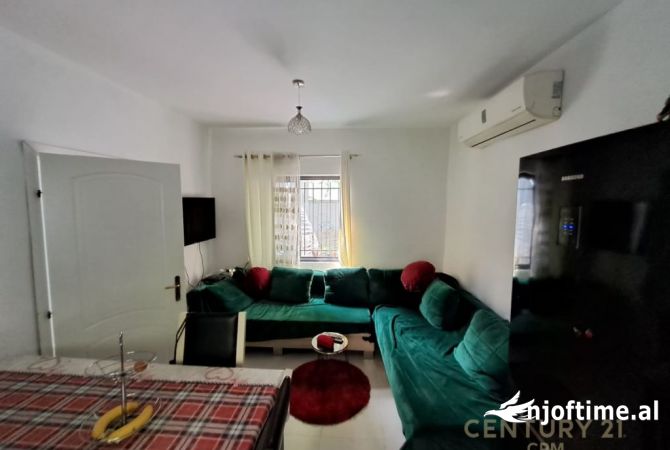 Shtepi me qera 2+1 ne Tirane - 600 Euro