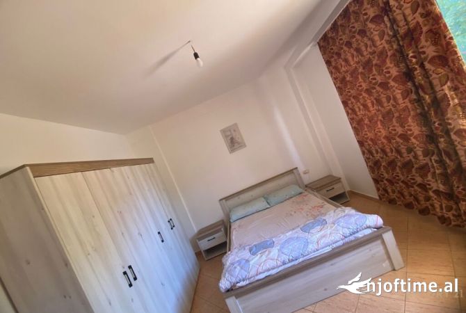 Shtepi me qera 2+1 ne Tirane - 600 Euro