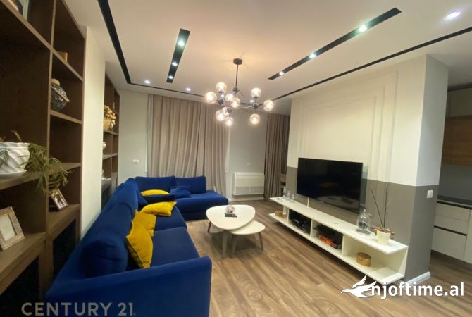 Shtepi me qera 3+1 ne Tirane - 1,700 Euro