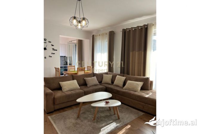 Shtepi me qera 1+1 ne Tirane - 800 Euro