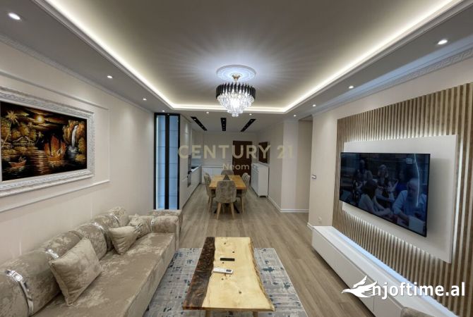 Shtepi me qera Apartament ne Tirane, 2+1, Mobilimi E mobiluar, Pagesa 1,200  Euro.