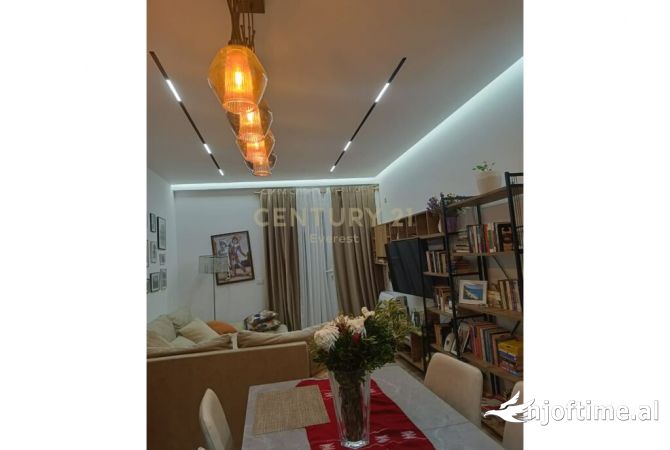 Shtepi ne shitje 1+1 ne Tirane - 145,000 Euro