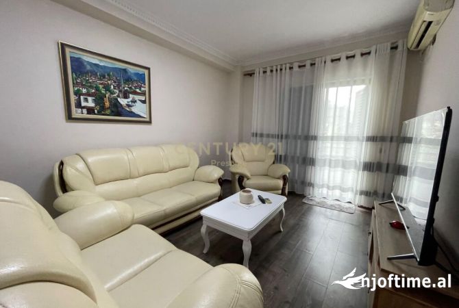 Casa in affitto 2+1 a Tirana - 700 Euro