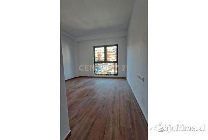 Duplex 4+1 per qira tek Garden Building