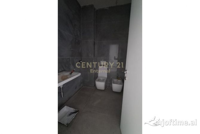 Duplex 4+1 per qira tek Garden Building