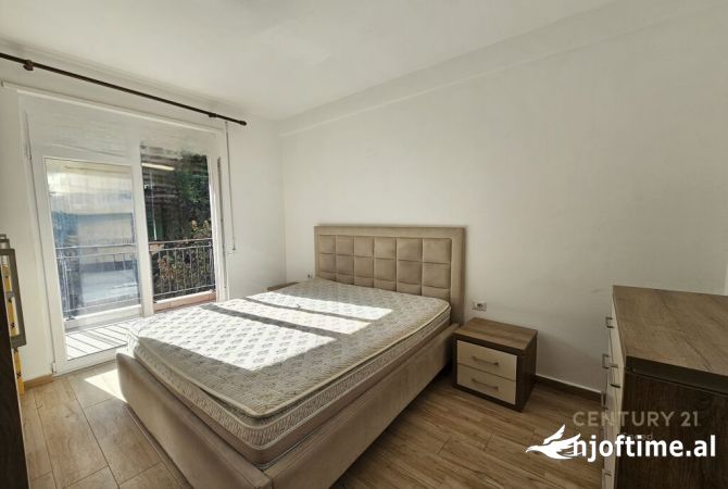 Shtepi ne shitje Apartament ne Tirane, 1+1, Mobilimi E mobiluar, Pagesa 134,000  Euro.