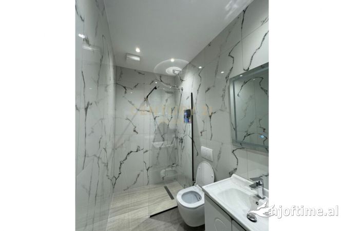 Shtepi me qera Apartament ne Tirane, 1+1, Mobilimi E mobiluar, Pagesa 500  Euro.