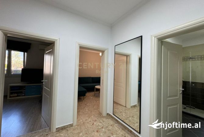 Shtepi me qera Apartament ne Tirane, 1+1, Mobilimi E mobiluar, Pagesa 650  Euro.