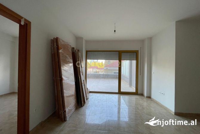 AMBIENT ZYRASH PER QIRA NE ISH BLLOK !!