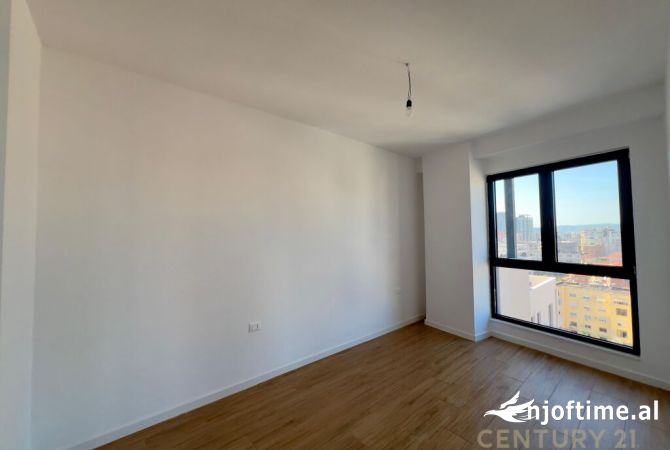 Ambient biznesi me qera 3+1 ne Tirane - 800 Euro