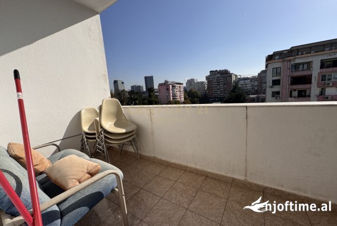 Ambient / Zyra per Qera ne Bllok