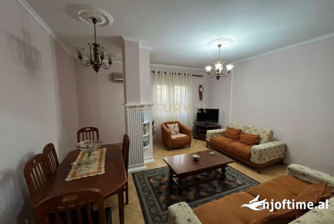 Shtepi me qera 2+1 ne Tirane - 600 Euro