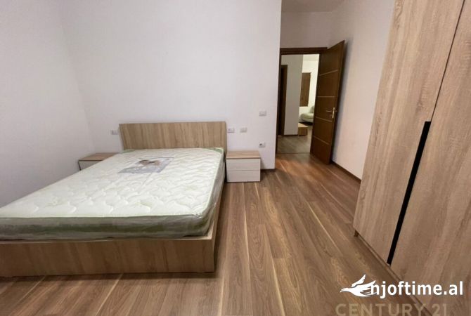 Shtepi me qera 2+1 ne Tirane - 500 Euro