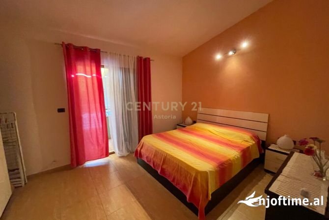 Shtepi me qera Apartament ne Tirane, 2+1, Mobilimi E mobiluar, Pagesa 600  Euro.