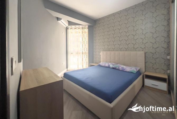 Shtepi ne shitje Apartament ne Tirane, 1+1, Mobilimi E mobiluar, Pagesa 95,000  Euro.