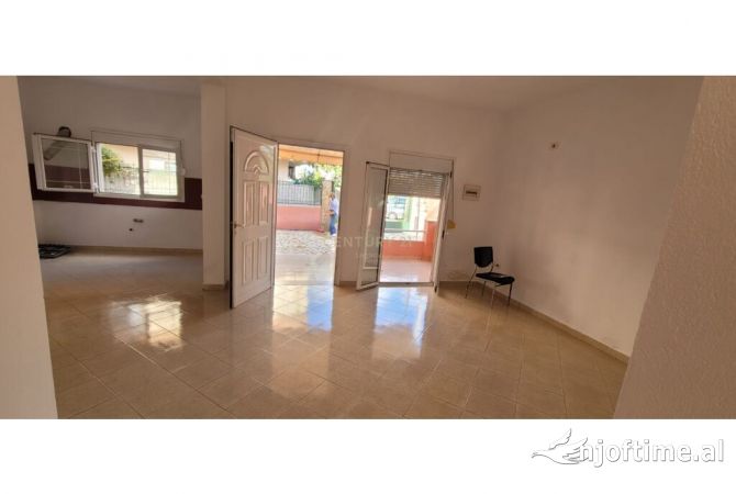 Shtepi ne shitje 2+1 ne Tirane - 295,000 Euro