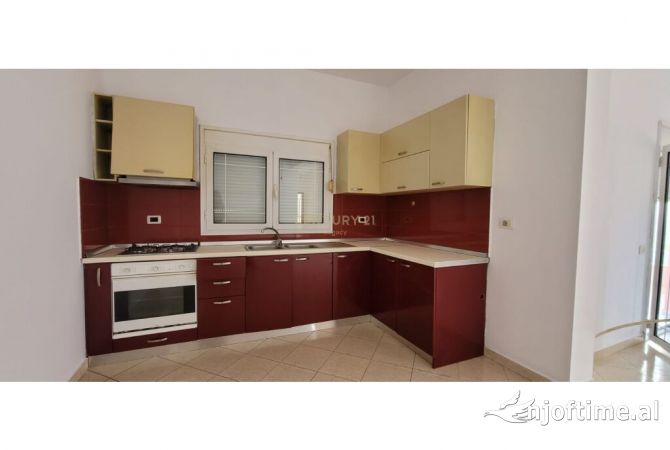 Shtepi ne shitje 2+1 ne Tirane - 295,000 Euro