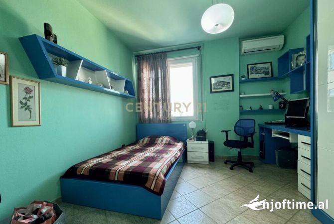 Shtepi me qera Apartament ne Tirane, 2+1, Mobilimi E mobiluar, Pagesa 950  Euro.