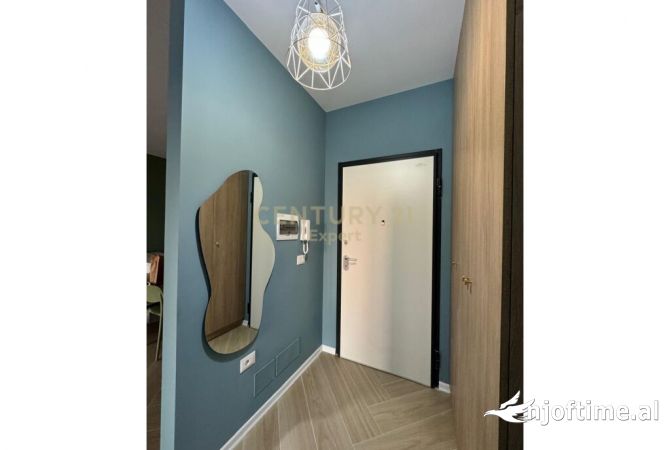 Shtepi me qera Apartament ne Tirane, 1+1, Mobilimi E mobiluar, Pagesa 700  Euro.