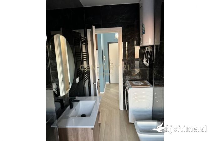 Shtepi me qera Apartament ne Tirane, 1+1, Mobilimi E mobiluar, Pagesa 700  Euro.