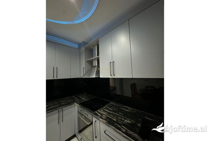 Shtepi me qera 1+1 ne Tirane - 550 Euro