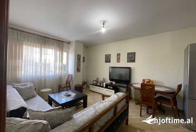 Shtepi ne shitje 1+1 ne Tirane - 80,000 Euro