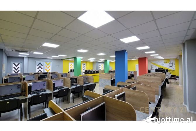 Ambient biznesi me qera 3+1 ne Tirane - 7,000 Euro