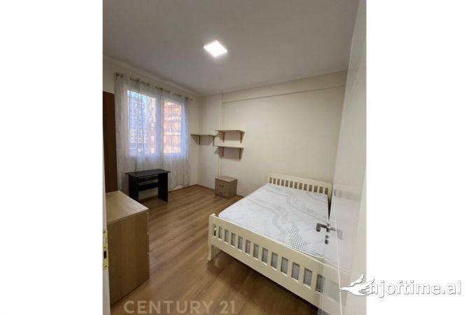 Shtepi me qera Apartament ne Tirane, 2+1, Mobilimi E mobiluar, Pagesa 600  Euro.