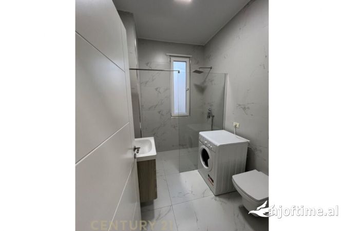 Shtepi me qera Apartament ne Tirane, 2+1, Mobilimi E mobiluar, Pagesa 600  Euro.