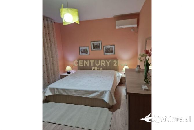 Shtepi me qera Apartament ne Tirane, 1+1, Mobilimi E mobiluar, Pagesa 750  Euro.