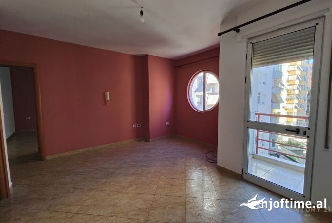 Shtepi me qera 2+1 ne Tirane - 600 Euro