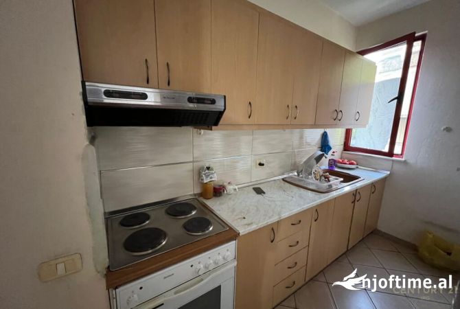 Shtepi ne shitje 1+1 ne Tirane - 135,000 Euro