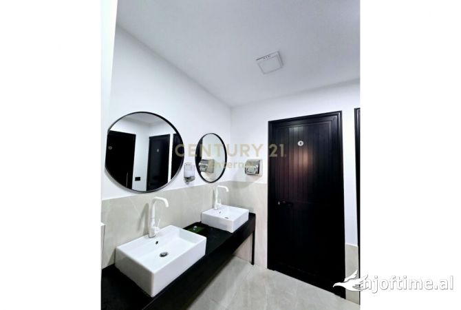 Zyre per qera tek Ish kompleksi dinamo.