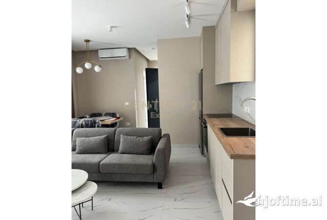 House for Rent 2+1 in Tirana - 800 Euro