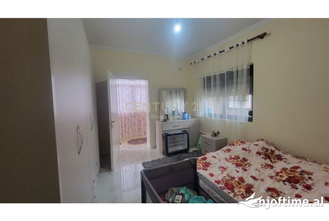 Shtepi me qera 2+1 ne Tirane - 500 Euro