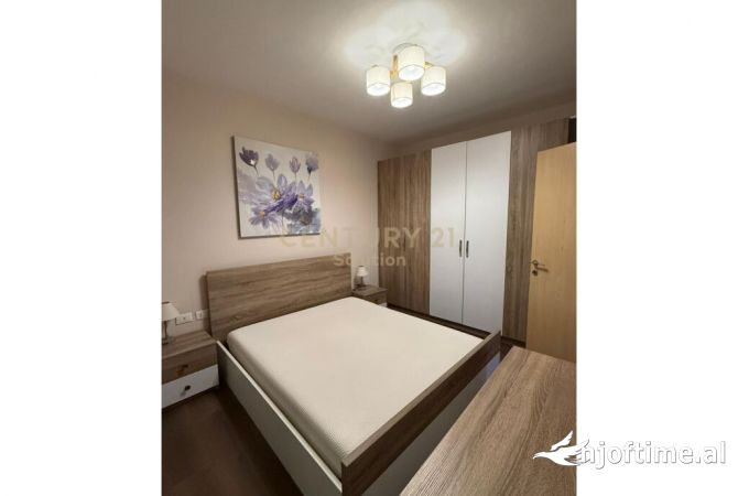 Shtepi me qera Apartament ne Tirane, 1+1, Mobilimi E mobiluar, Pagesa 600  Euro.