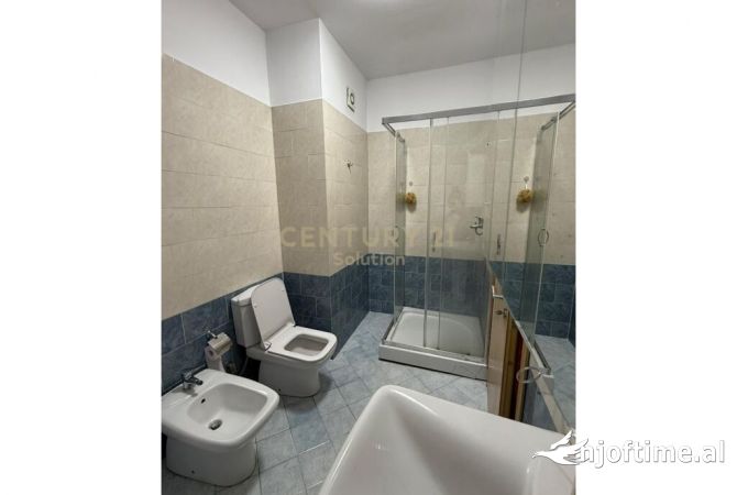 Shtepi me qera Apartament ne Tirane, 1+1, Mobilimi E mobiluar, Pagesa 600  Euro.
