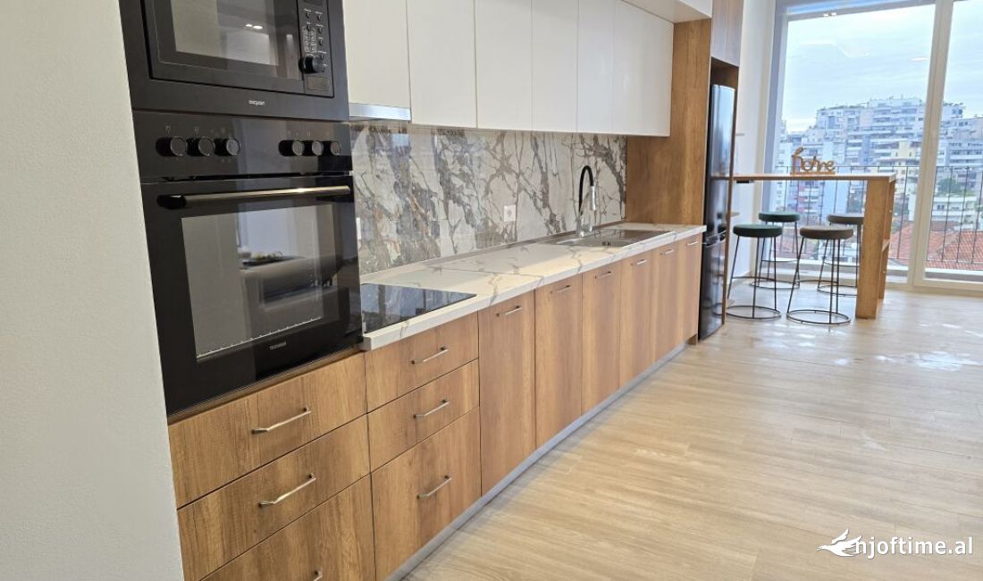 Shtepi me qera Apartament ne Tirane, 2+1, Mobilimi E mobiluar, Pagesa 1,000  Euro.