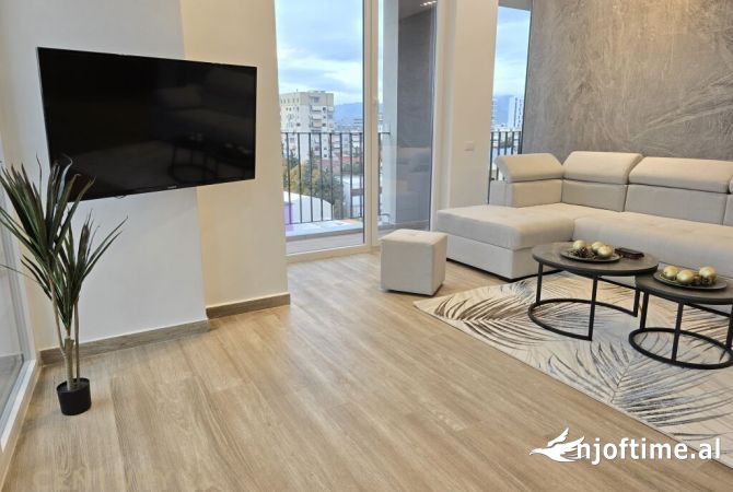 Shtepi me qera Apartament ne Tirane, 2+1, Mobilimi E mobiluar, Pagesa 1,000  Euro.