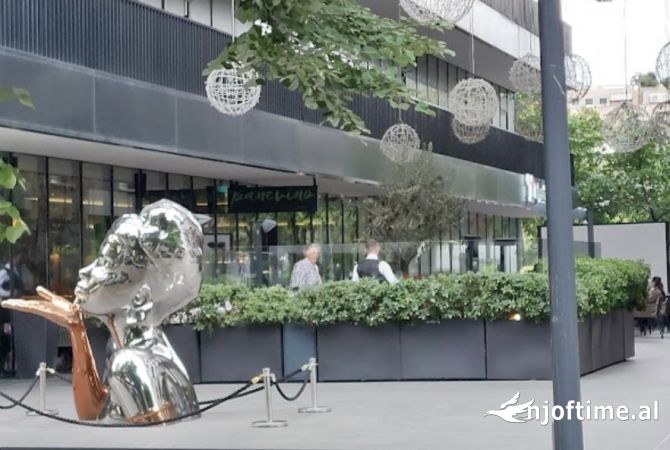 Ambient biznesi ne shitje 1+1 ne Tirane - 135,000 Euro
