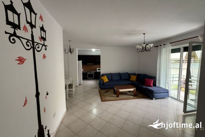 Shtepi me qera 2+1 ne Tirane - 650 Euro