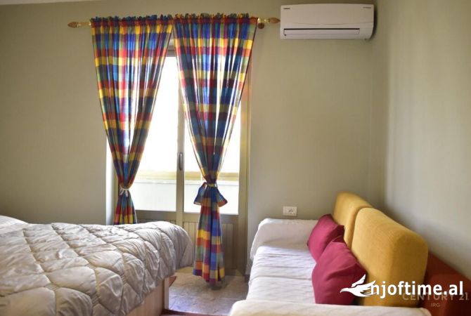Shtepi me qera Apartament ne Tirane, 2+1, Mobilimi E mobiluar, Pagesa 850  Euro.