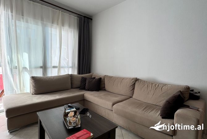 Shtepi me qera 1+1 ne Tirane - 350 Euro