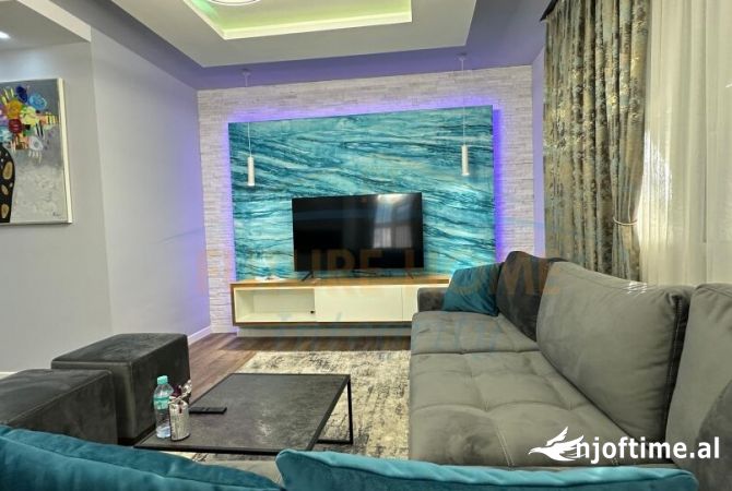 Shtepi me qera 2+1 ne Tirane - 750 Euro