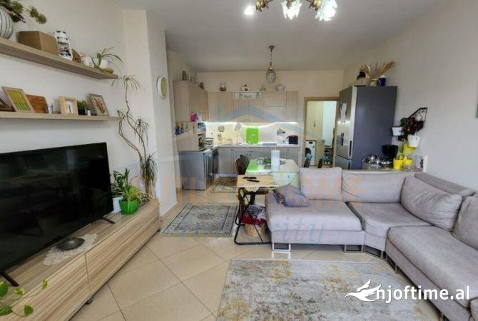 Shtepi ne shitje 2+1 ne Tirane - 73,000 Euro