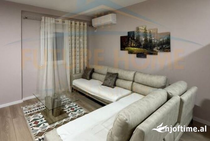 Shtepi me qera 2+1 ne Tirane - 400 Euro